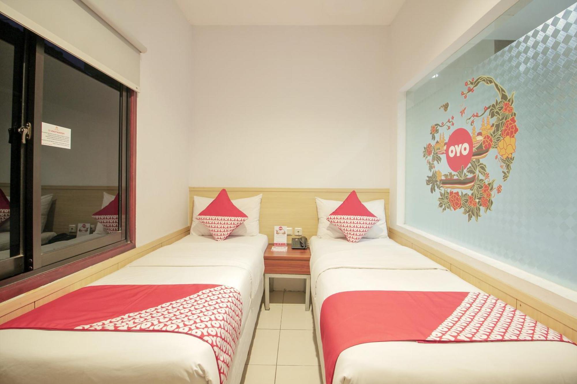 Collection O 295 Grha Ciumbuleuit Guest House バンドゥン エクステリア 写真
