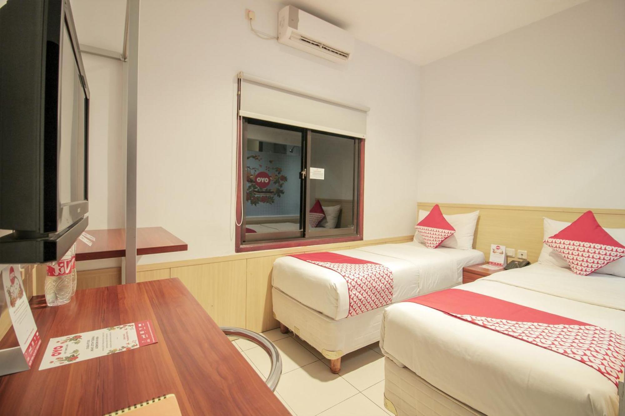 Collection O 295 Grha Ciumbuleuit Guest House バンドゥン エクステリア 写真