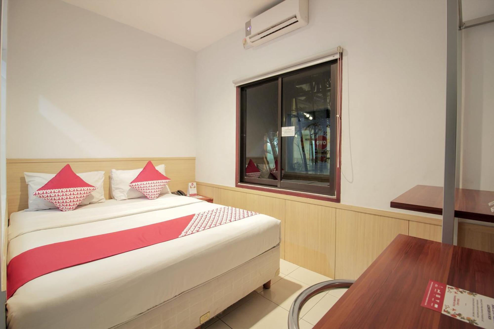 Collection O 295 Grha Ciumbuleuit Guest House バンドゥン エクステリア 写真