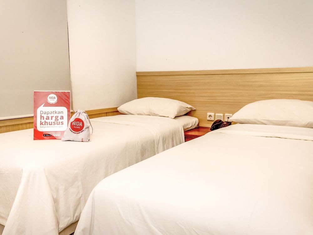 Collection O 295 Grha Ciumbuleuit Guest House バンドゥン エクステリア 写真
